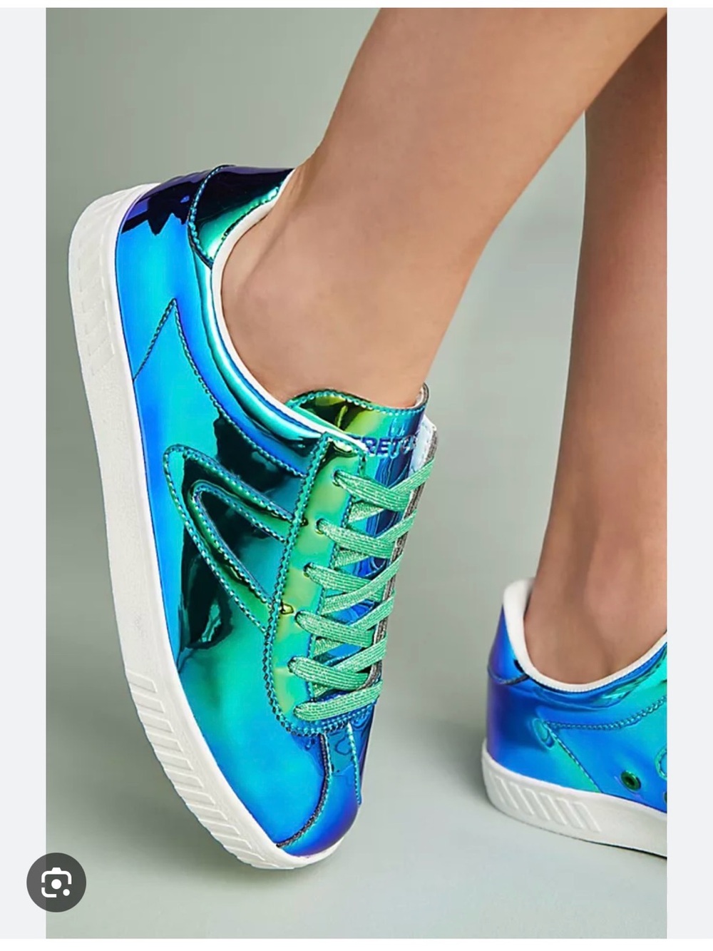 Tretorn Women's Iridescent Blue-Green Lace-Up Sneaker Size 6.5 - Picture 2 of 9